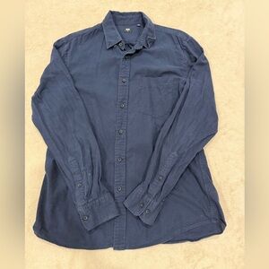 Uniqlo Dark Blue Casual Button Down Shirt